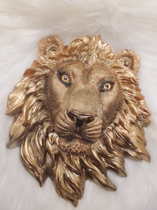 Handmade Majestic Lion Head Resin Art