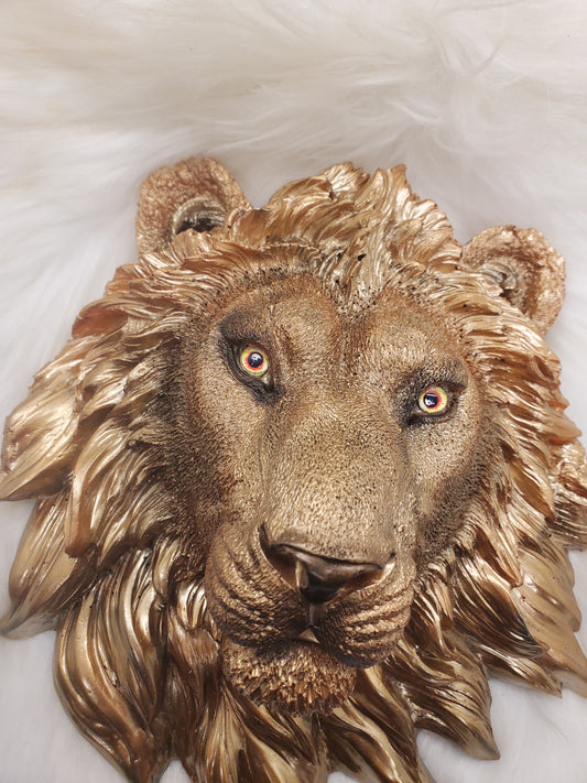 Handmade Majestic Lion Head Resin Art
